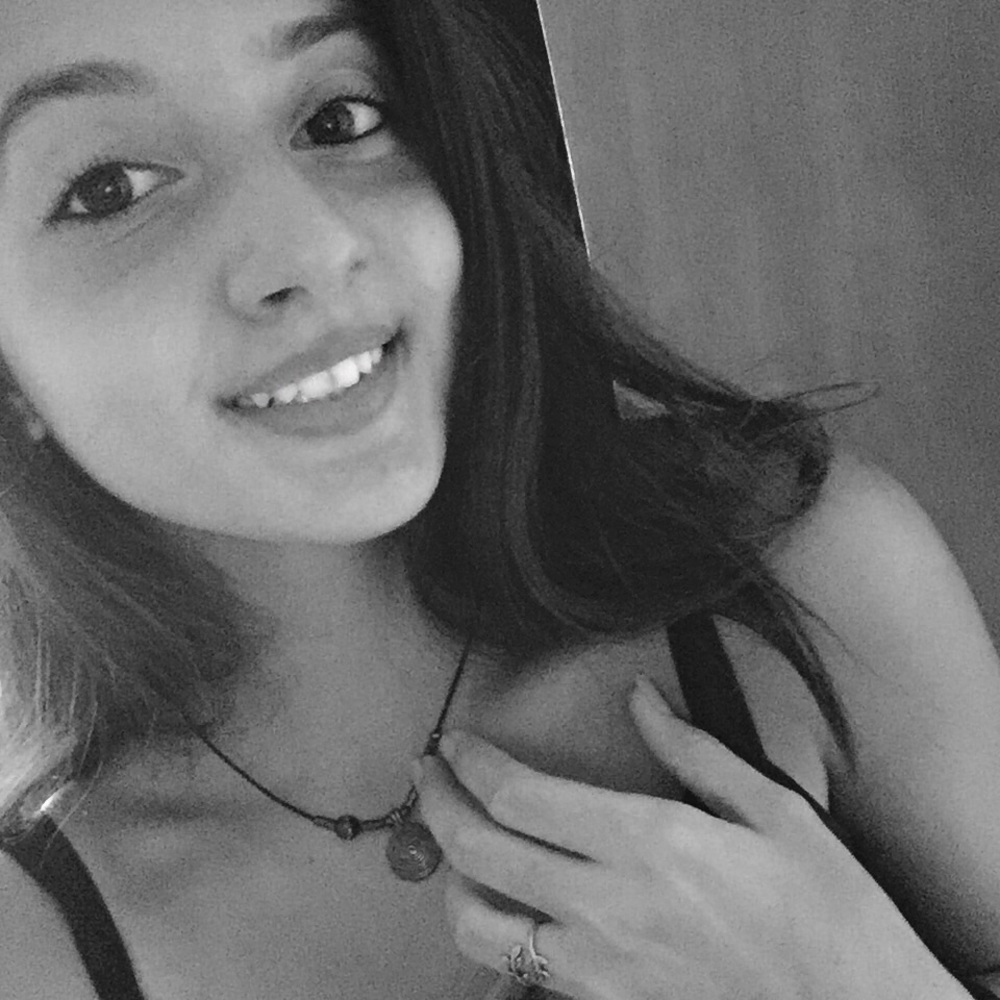 Meet your Posher, Gizem